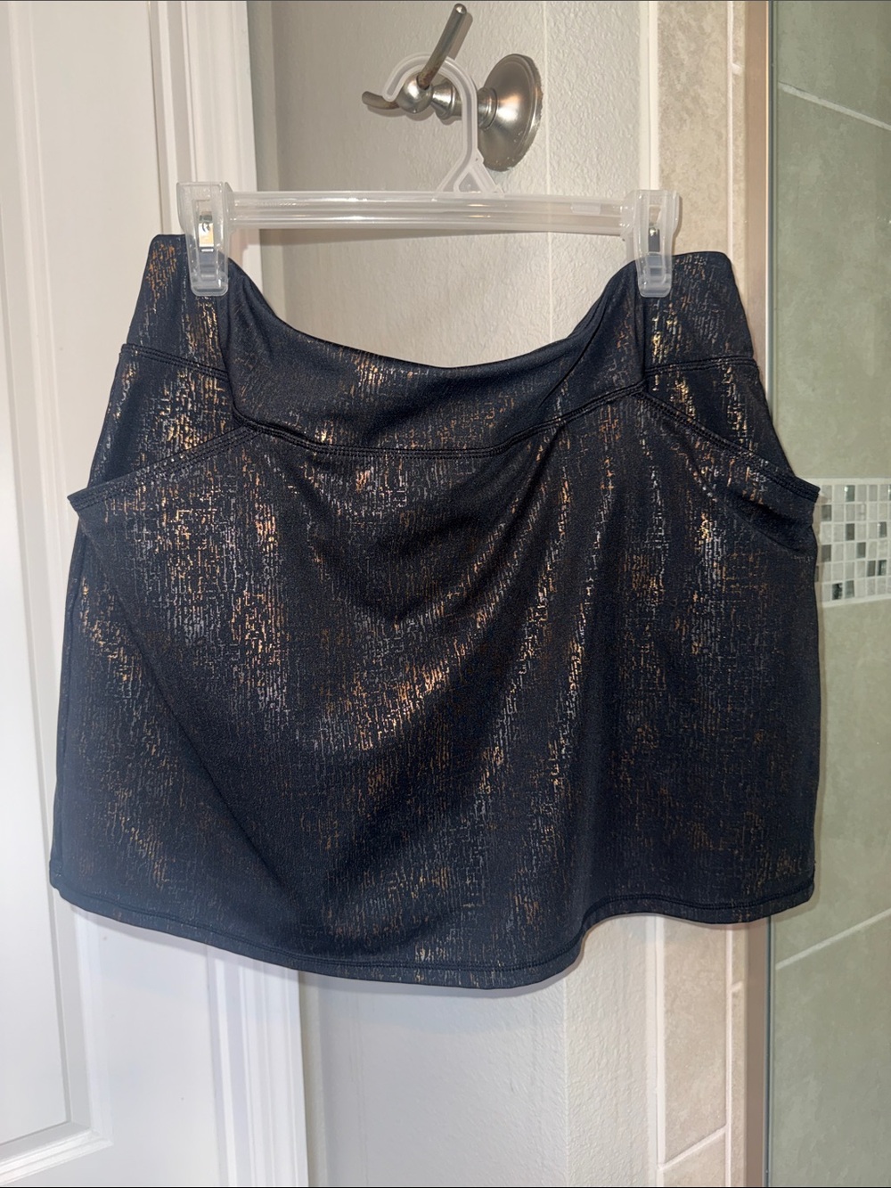 Lilly Pulitzer Luxletic Sabbia Skort Metallic Gold and Silver Foil Size XL